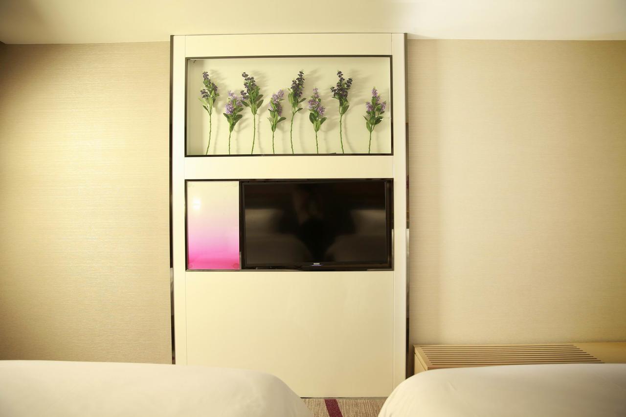 Lavande Hotel Chengdu North Kehua Road Екстер'єр фото