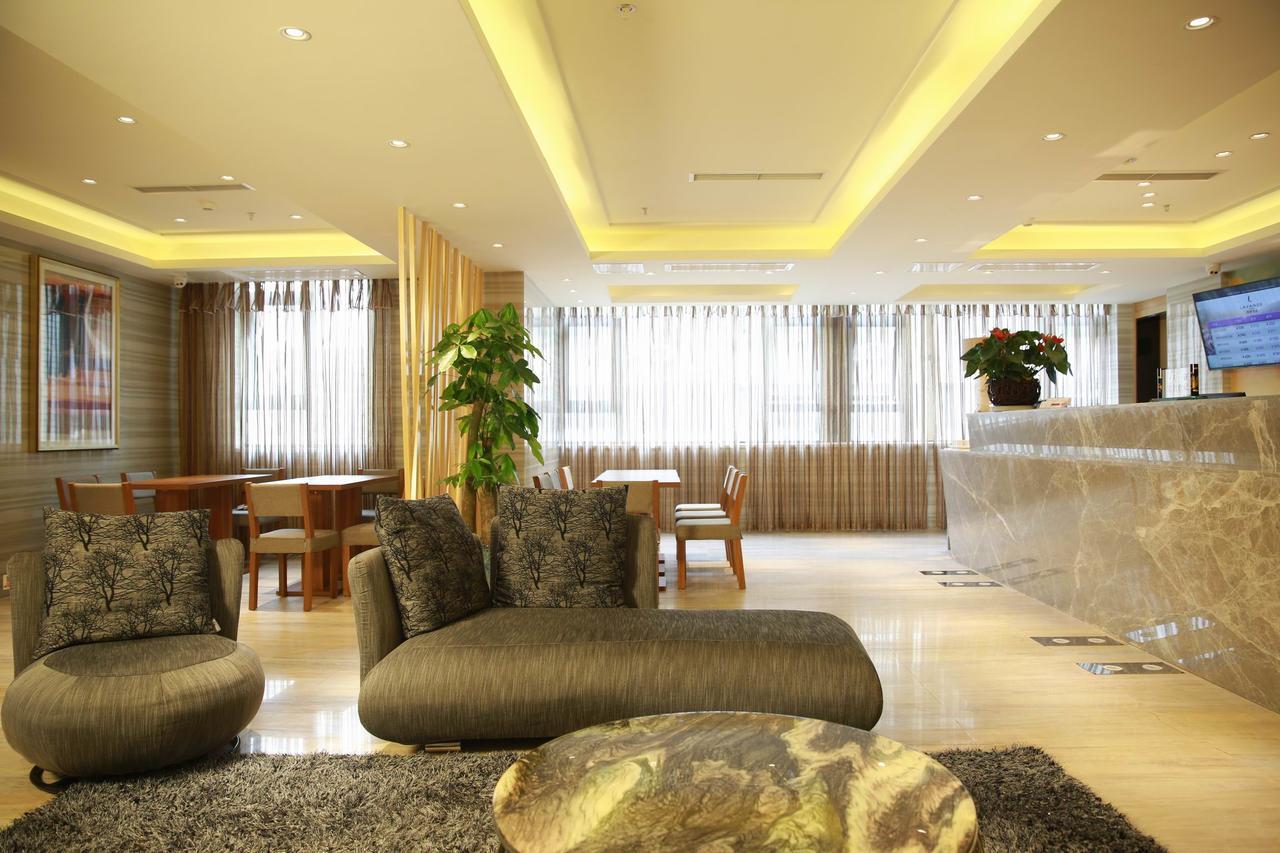 Lavande Hotel Chengdu North Kehua Road Екстер'єр фото